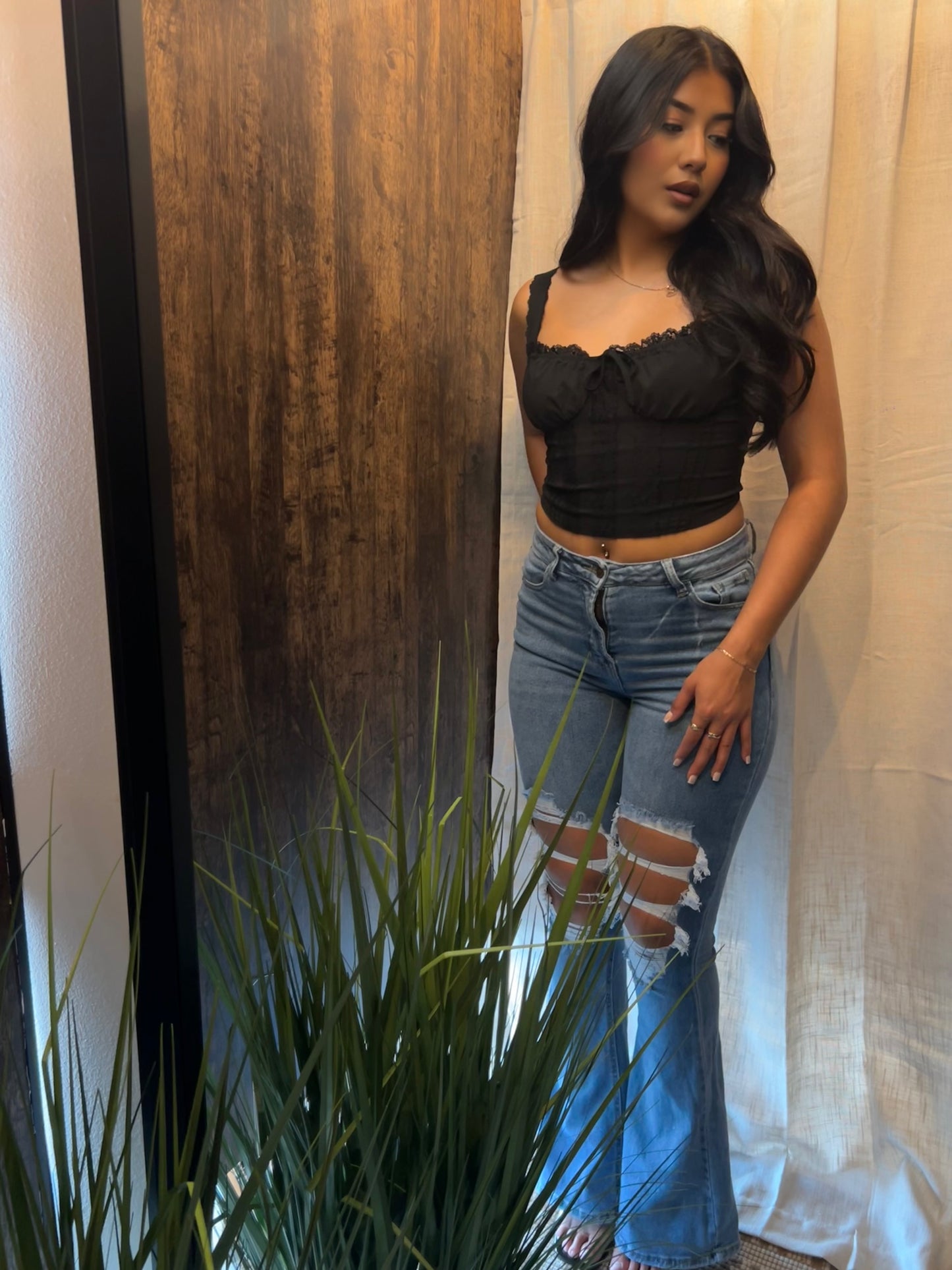 Yolanda Distressed High-Rise Stretchy Jeans