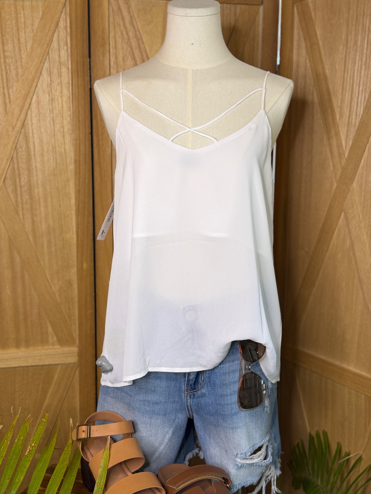 Gianna V-Neck W/Cross Back Strap Cami Top